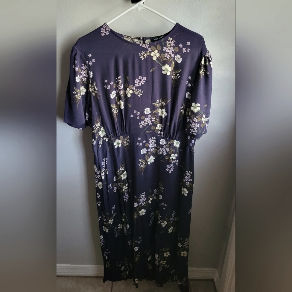 Navy blue dress with flowers size 14